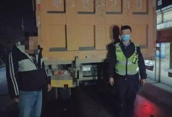 新疆警察爆料事件最新